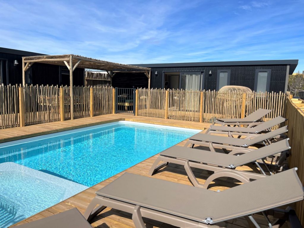 Location mobil-home avec piscine privée - Camping Cotes d Armor